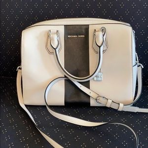 Micheal Kors Black White Satchel Purse